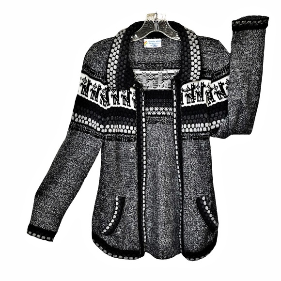 Signature Imports Cardigan Sweater Alpaca Handmade - Picture 3 of 8